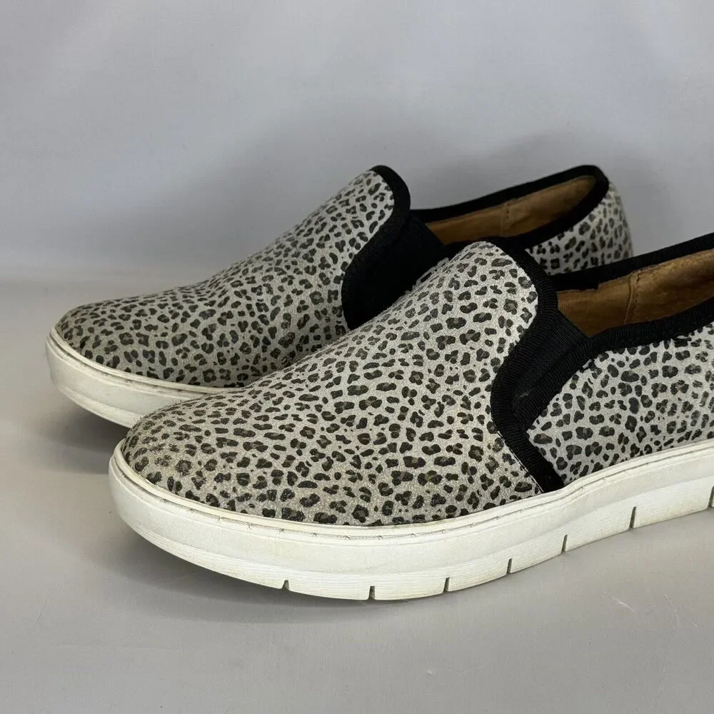Nurse Mates Adela Womens Shoes Size 7 M Leopard Print‎ Slip Resistant Slip On